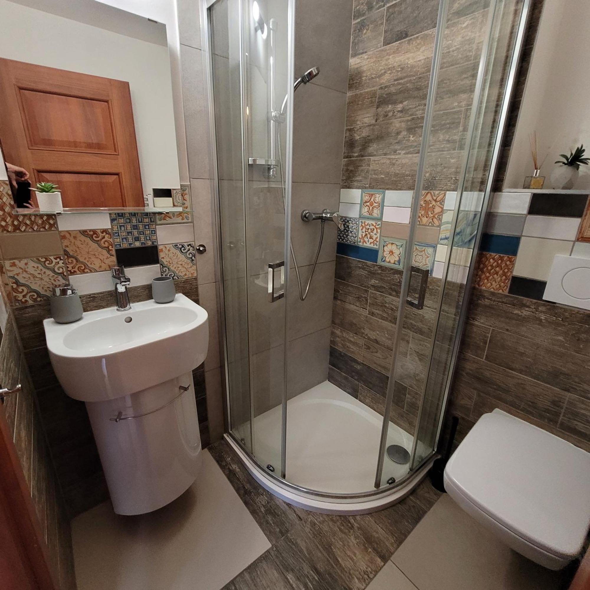 Chloumek Apartment Bela  ภายนอก รูปภาพ