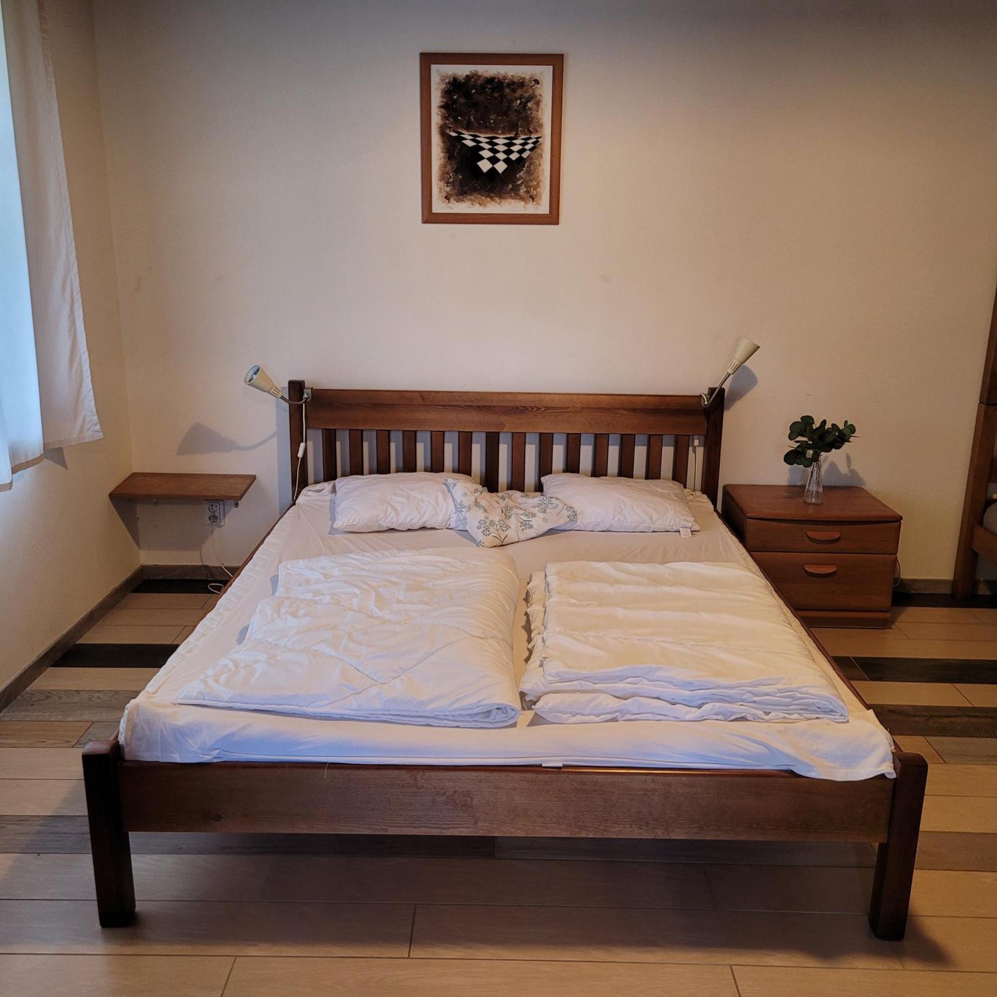 Chloumek Apartment Bela  ภายนอก รูปภาพ