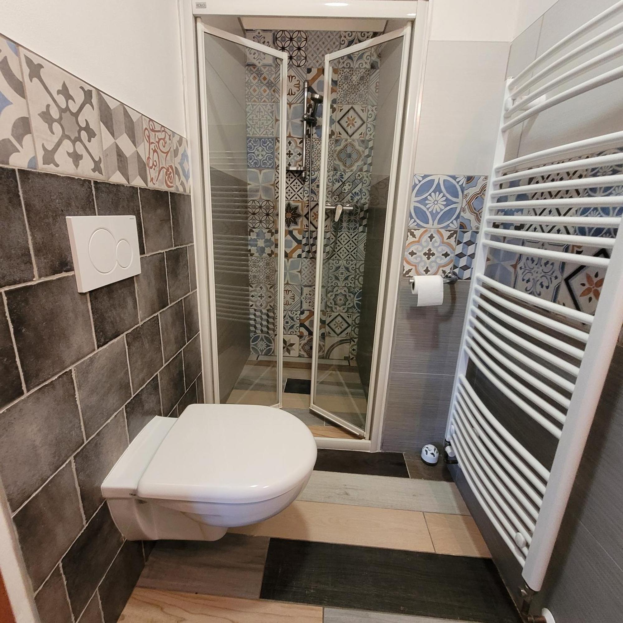 Chloumek Apartment Bela  ภายนอก รูปภาพ