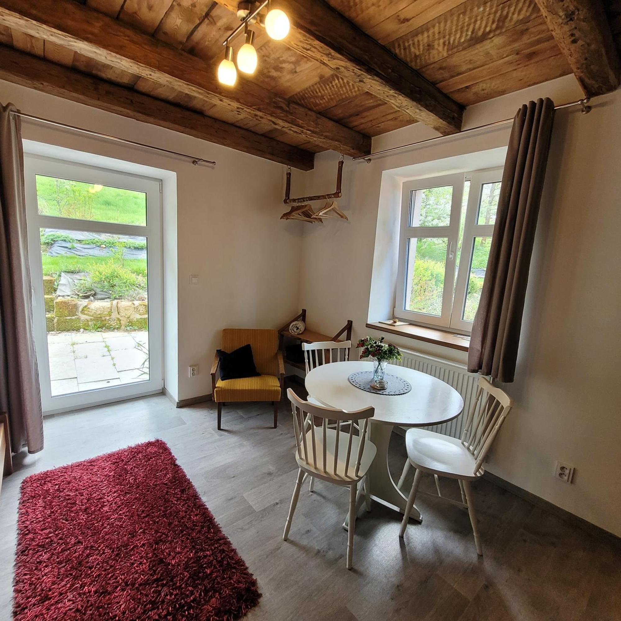 Chloumek Apartment Bela  ภายนอก รูปภาพ